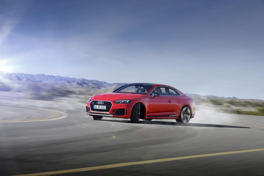  Audi RS5 Coupe 2017 года  (WW) (фото 29 из 53)